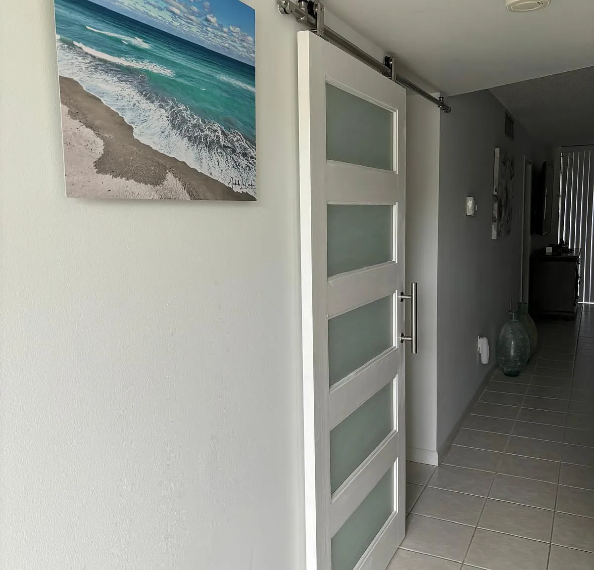 2 bed, 2.0 bath, 1023 sqft, $3,000 — Photo 2