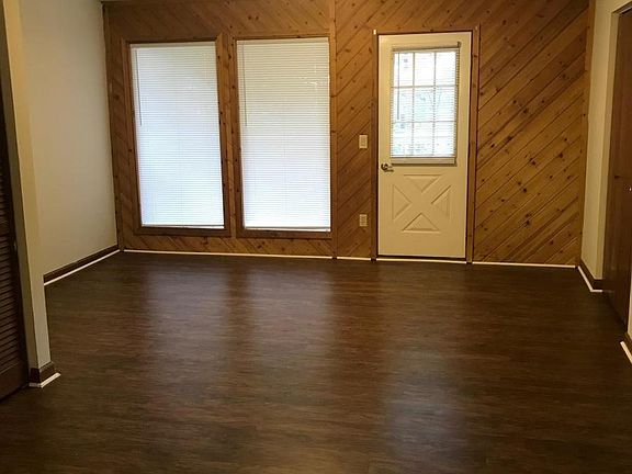 2nd image of 7102 Tanager Ct