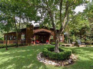 850 King Thomas Dr, Scroggins, TX 75480