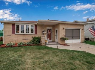 19 E Toulon Dr, Buffalo, NY 14227