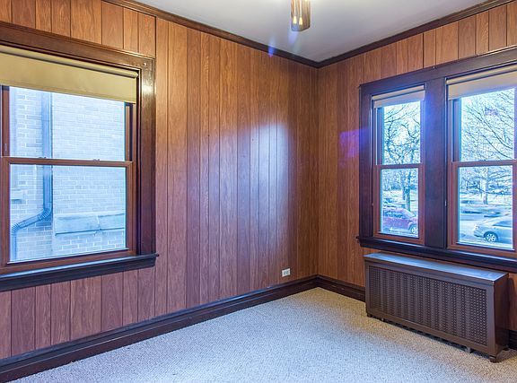 5th image of 5915 N Nina Ave