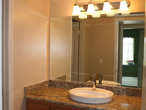 5th image of 14990 Avenida Venusto Unit 40