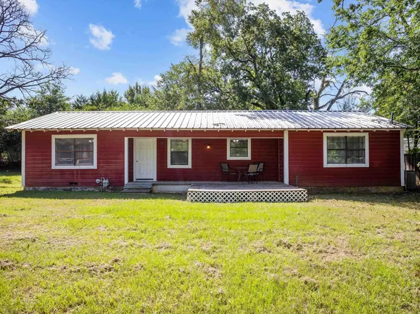 338 Reeder St, Buffalo, TX 75831