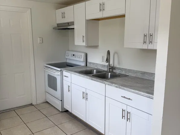 9405 Grandfield Rd Unit B, Thonotosassa, FL 33592