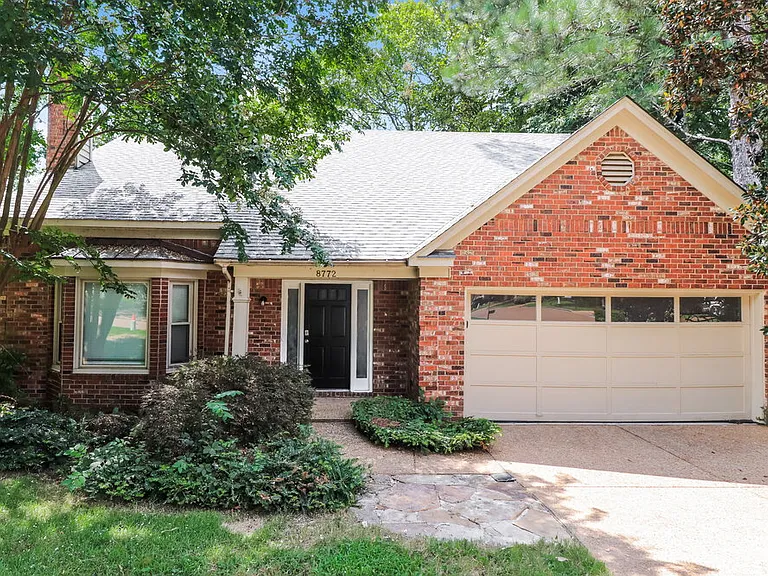 8772 Cedar Mills Cir — Photo 1