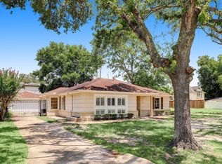 5642 Wickersham Ln, Houston, TX 77056