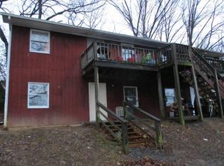 216 S Winchester Ave APT 2, Waynesboro, VA 22980