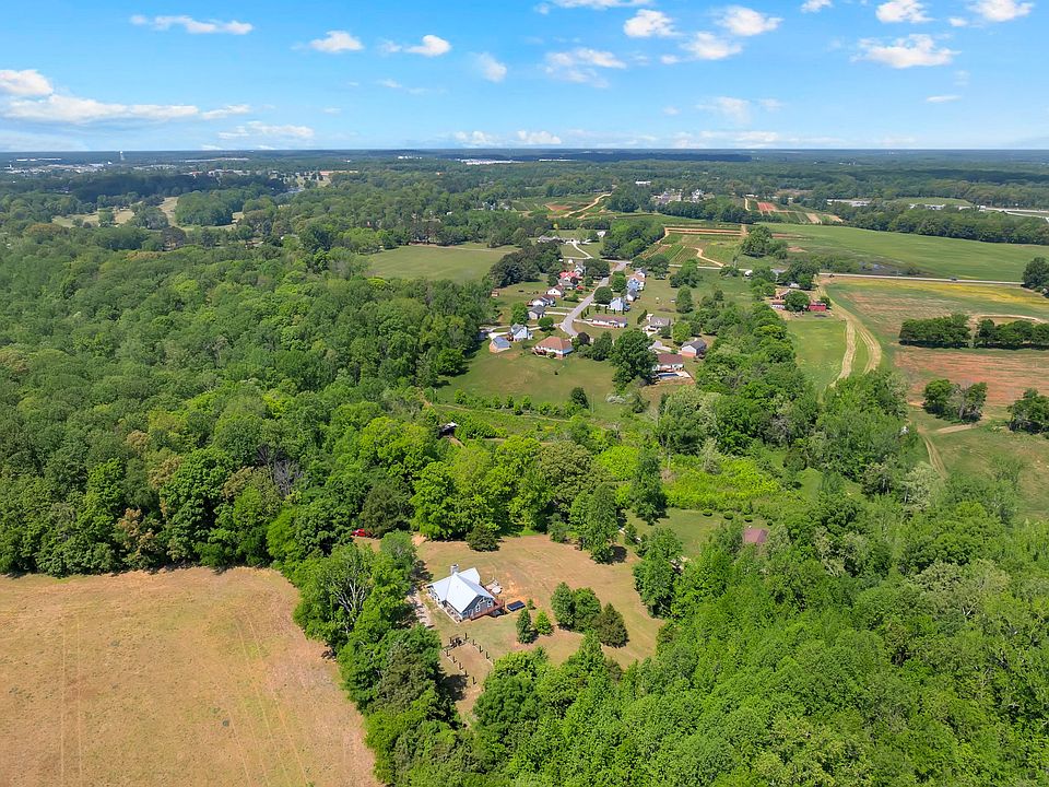 88th image of 232 Covenant Ln