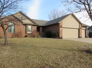 1016 N Firefly Cir, Wichita, KS 67235