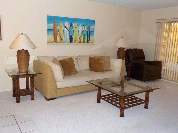 607 Fair Winds Dr #306