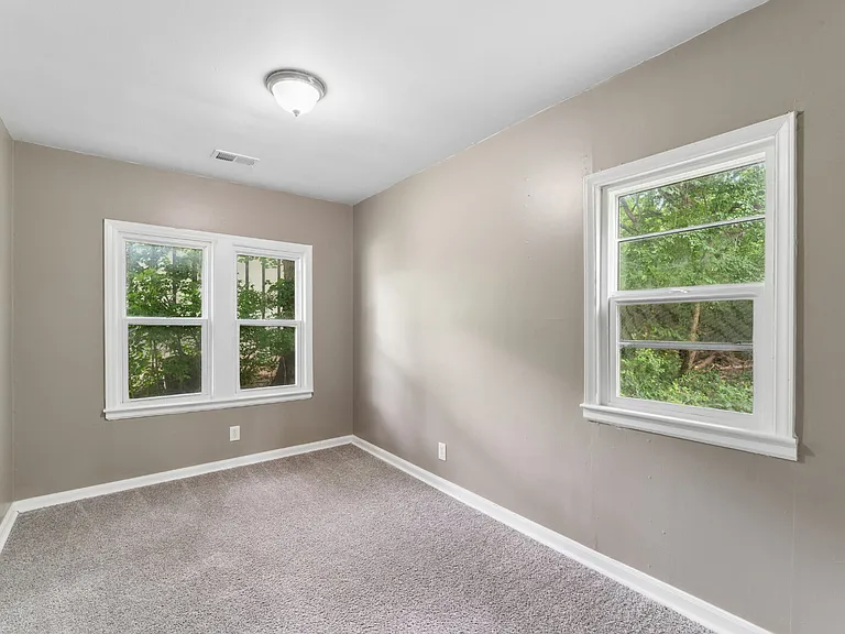 7036 Willow Ave — Photo 24