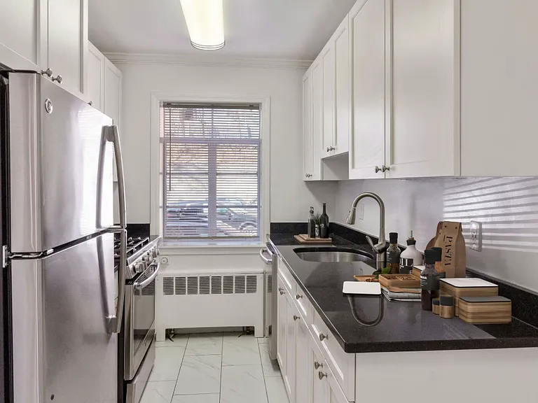 76A Saint Paul St #3 — Photo 2