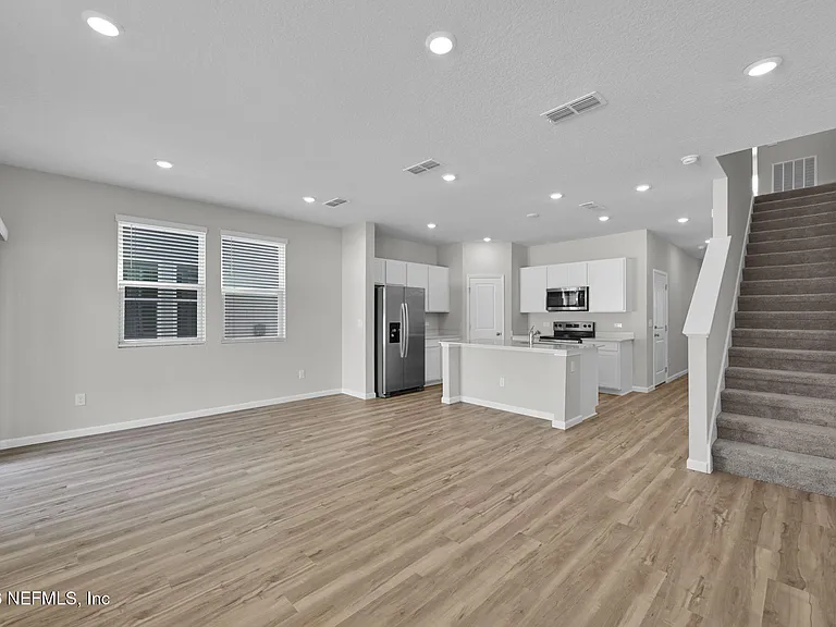 14522 Macadamia Ln — Photo 17