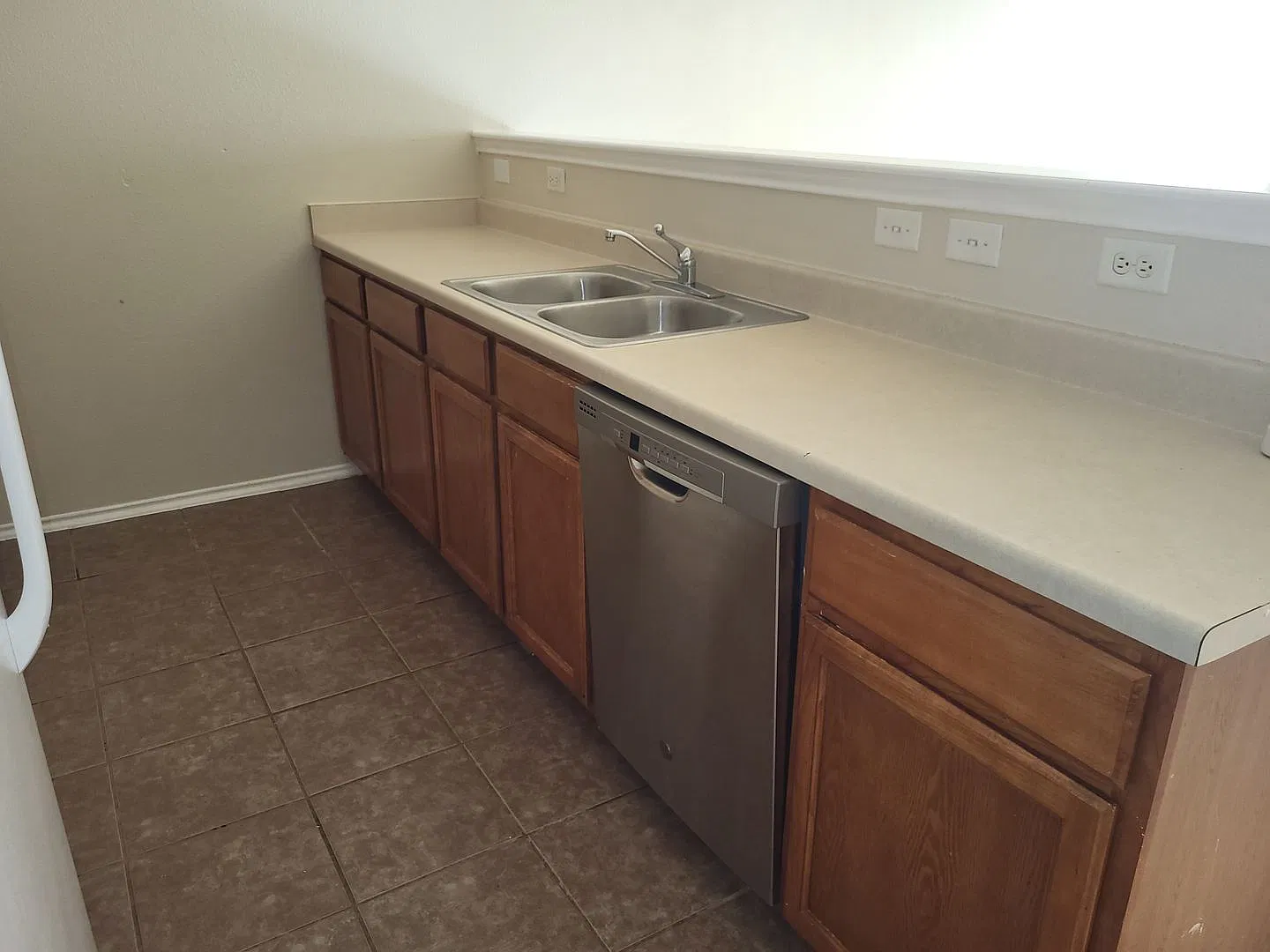 Townhome near Randolph AFB Ready for Move-In — Photo 4