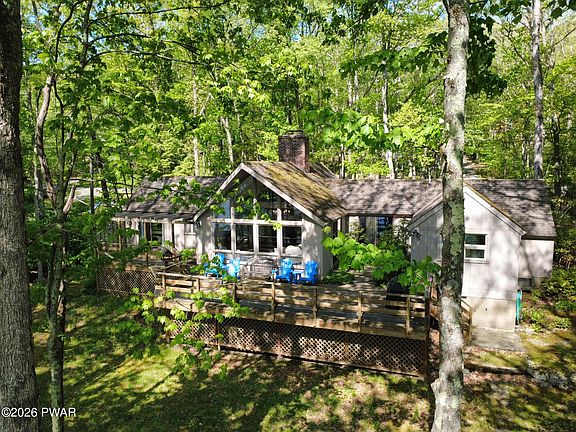 2nd image of 822 Dogwood Ct
