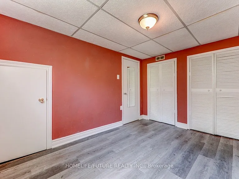 53 Dennett Dr #BASEMENT — Photo 8