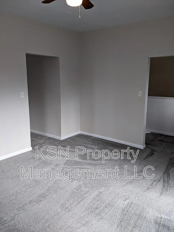 2 bed, 1.0 bath, 1059 sqft, $1,500 — Photo 3