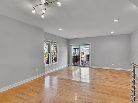 2nd image of 6146 Brook Dr #4