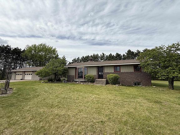 3rd image of E11616 N Reedsburg Road