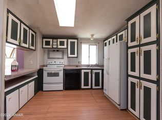 27 Crest Ln, Concho, AZ 85924