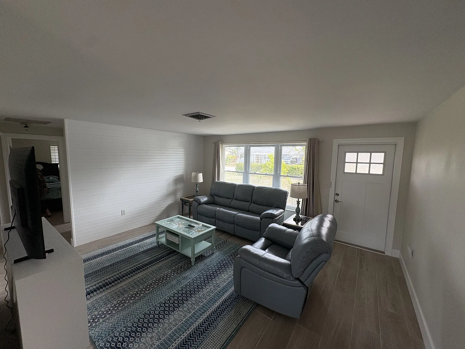 510Pine - 59-SMI — Photo 3