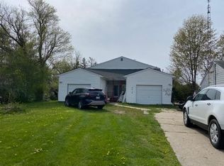 2318 S Dye Rd, Flint, MI 48532