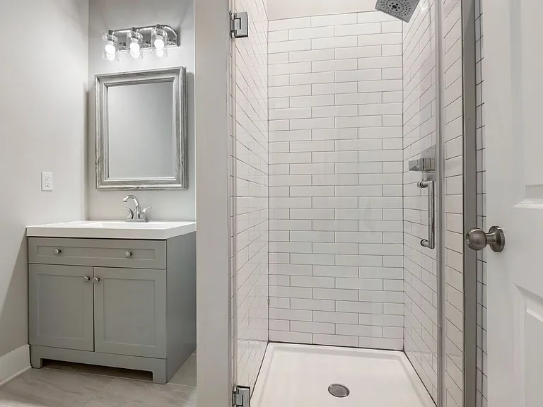 500 Kings Lake Way — Photo 17