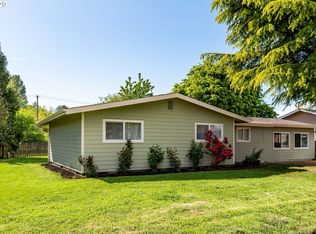 1066 S 34th Pl, Springfield, OR 97478