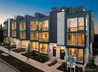 1527 N 39th St, Seattle, WA 98103