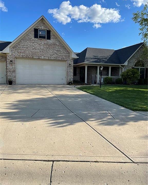 1st image of 1357 Shannon Lakes Ln
