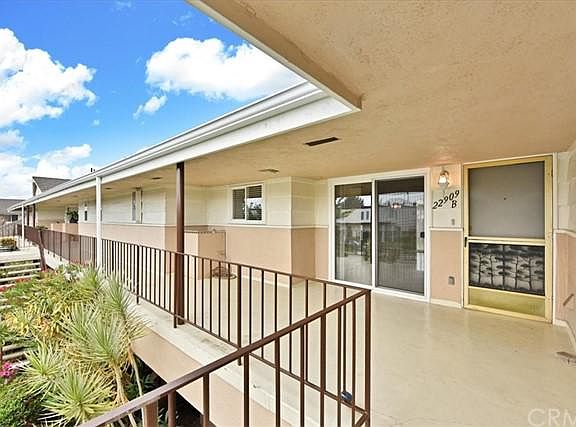 3rd image of 22909 Maple Ave Unit B