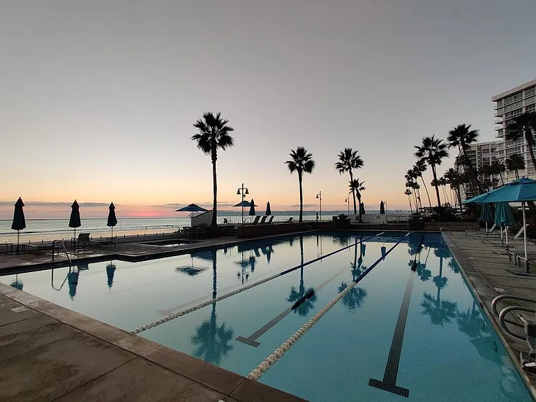 Sunset at El Camino Swimming pool looking over the beach