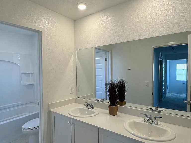 Common bathroom