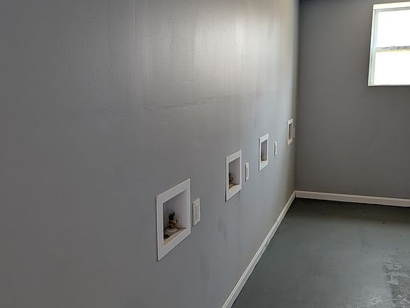 4th image of 3224 Springfield Dr APT 2