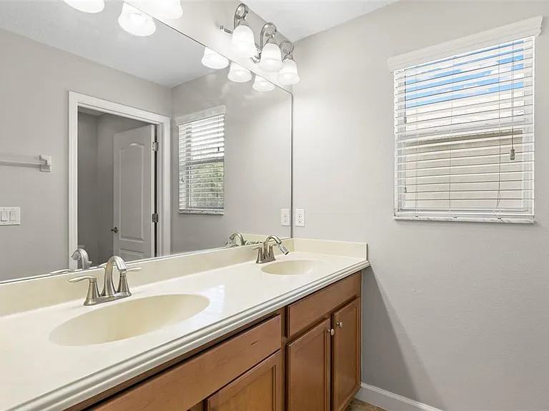 20405 Autumn Fern Ave — Photo 42