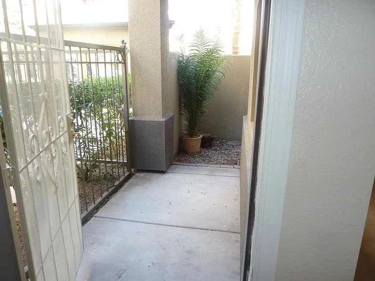 100 E Fillmore St #112 — Photo 17