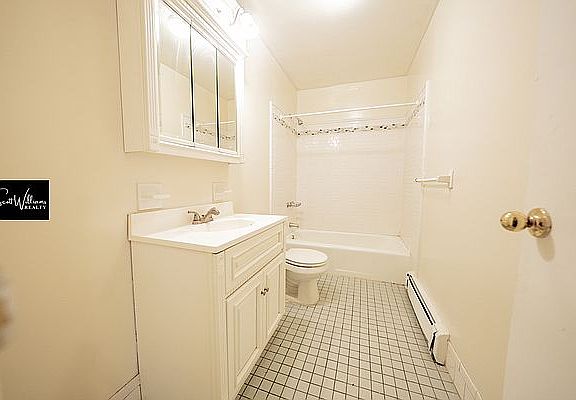 3rd image of 306 Stuyvesant Ave APT 3C