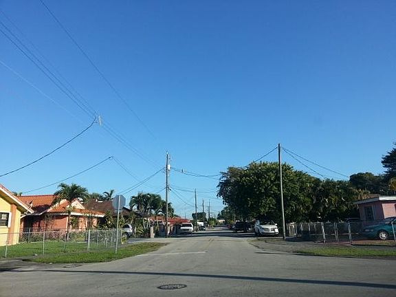 4th image of 255 NW 60th Ave