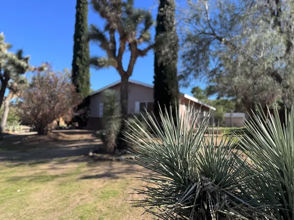 56469 Carlyle Dr, Yucca Valley, CA 92284