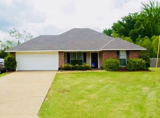 712 Tatum Dr, Florence, MS 39073