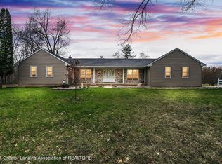 14574 Dunn Rd, Haslett, MI 48840