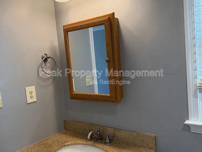 6294 Simi Ct — Photo 14