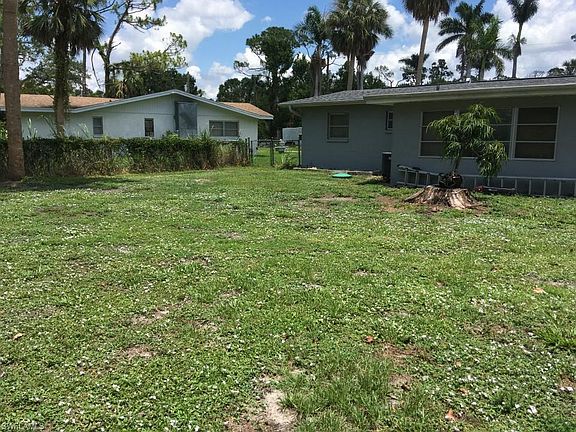 2nd image of 1465 Maranatha DR