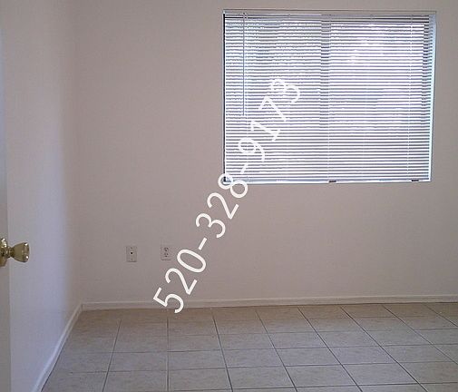 5th image of 5126 N Bellevue St #1103