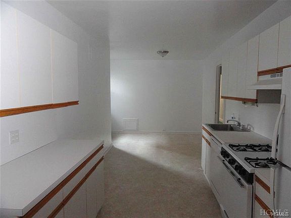 3rd image of 151 E Prospect Ave APT 4G