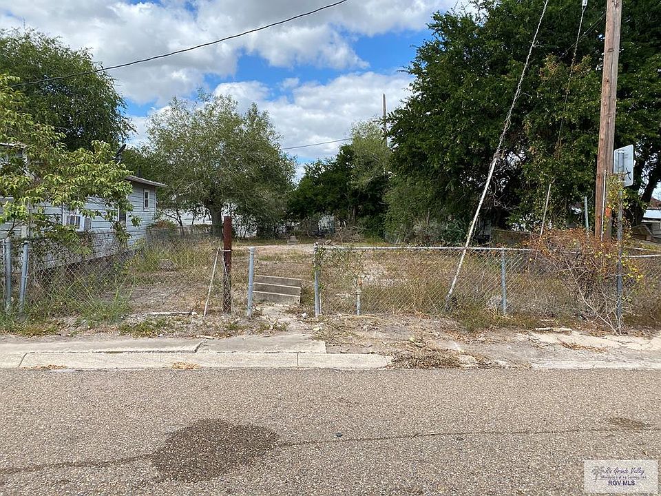 1st image of 110 Panchita St