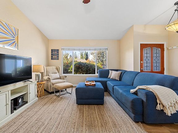 5th image of 2498 Copperfield Drive