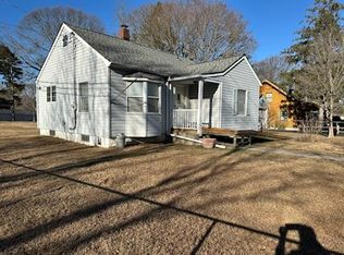 20 North Rd, Ronkonkoma, NY 11779