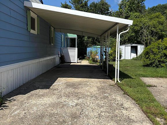 4th image of 42 Douglas Drive