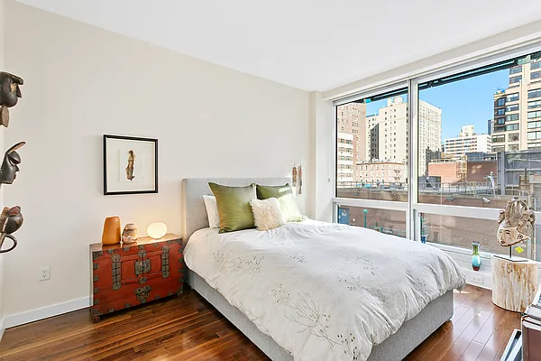 Sold by Compass | media 4